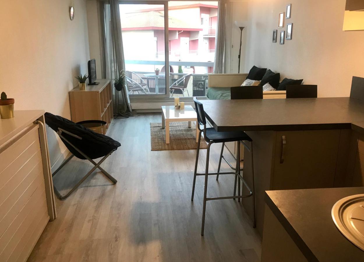 Apartment Entre Le Phare De Biarritz Et La D'anglet Anglet